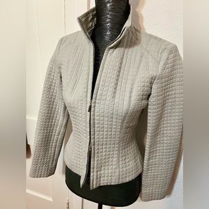 Body by Victoria Light Gray Double Zipper Quilted Short Waisted Blazer Size 4